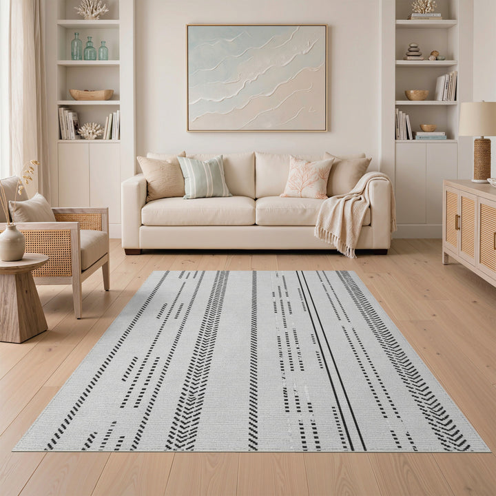 Black and White Geometric Modern Black White Geometric Chevron Area Rug