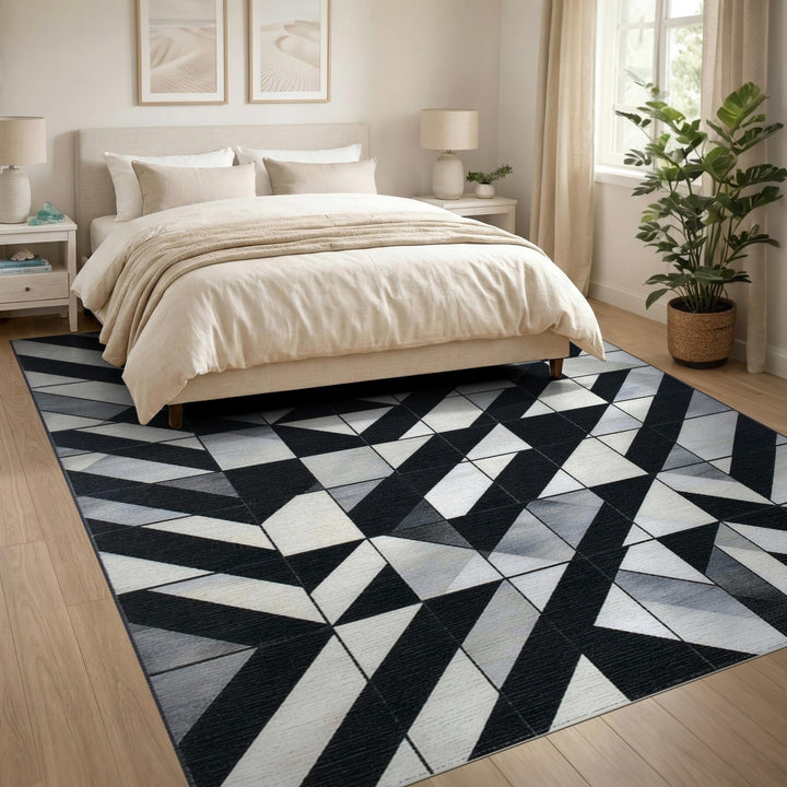 Black White Geometric Area Rug