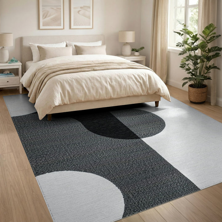 Bold Black White Geometric Circle Area Rug
