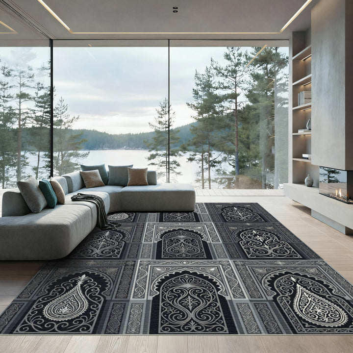 Ornate Silver Archway Paisley Rug