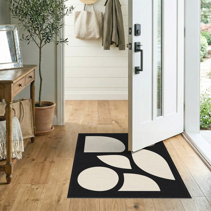 Black White Geometric Abstract Area Rug
