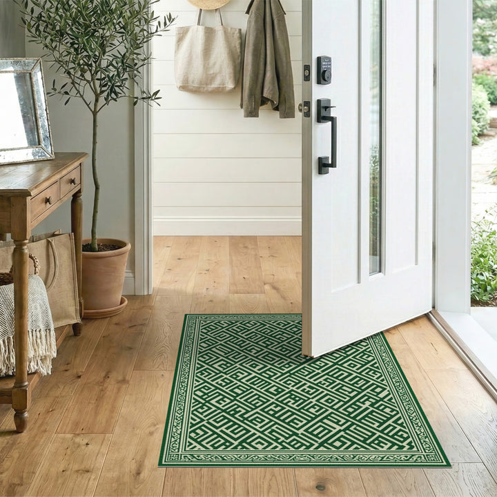 Green Geometric Maze Green Area Rug