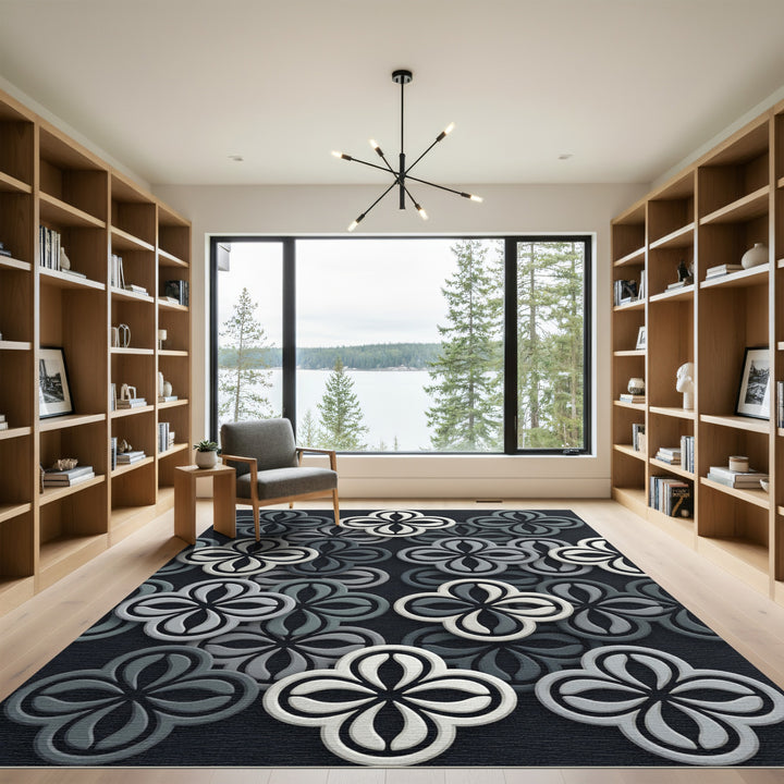 Gray and White Clover Quatrefoil Rug