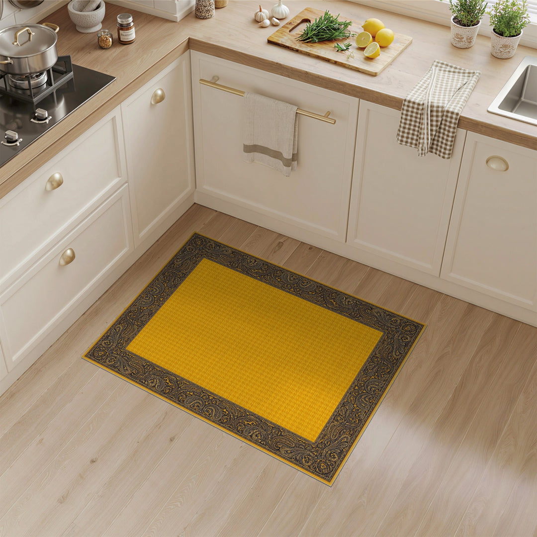 Yellow Paisley Border Traditional Rug