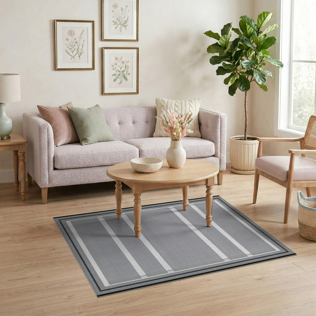 Black and White Black and White Geometric Striped Area Rug