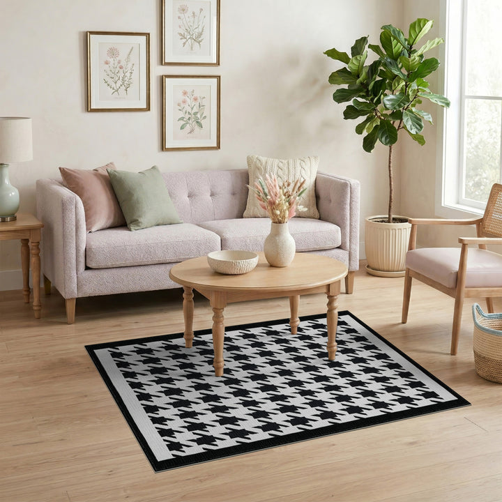 Black White Geometric Area Rug